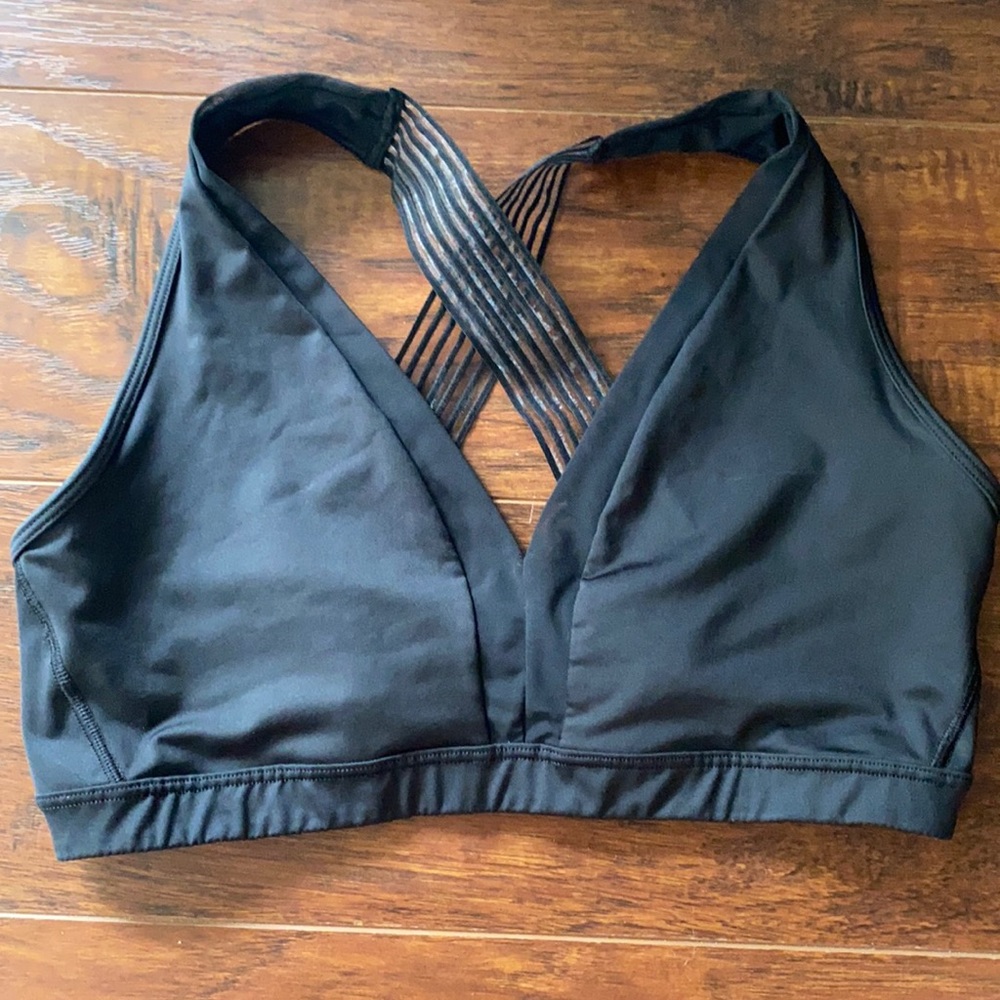 Victoria’s Secret sports bra, size large!